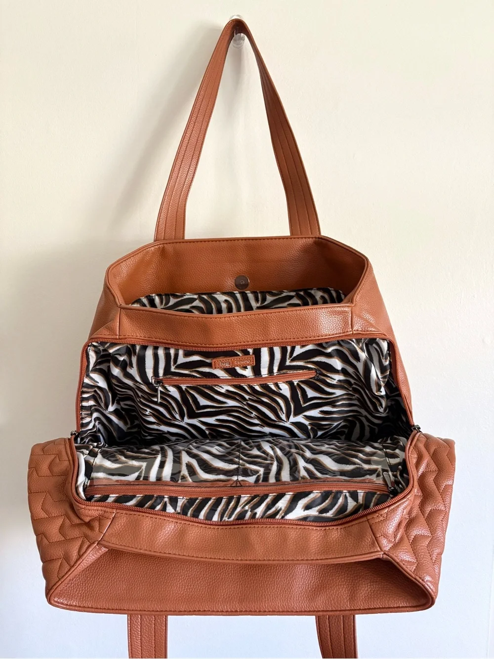 LuG Quilted Leather Tote Bag in Cognac